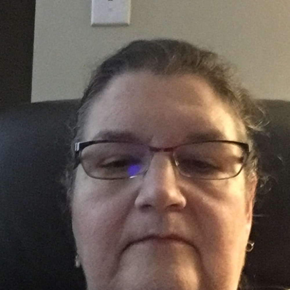 Meet your Posher, Linda